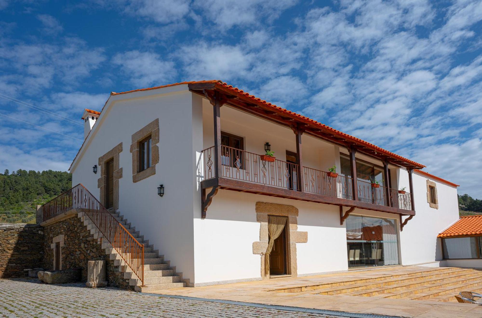 Valonquinta - Agricultura E Turismo De Vila Flor Exterior foto